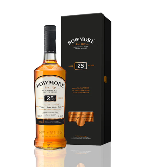 Bowmore 25 Years Single Malt Whisky